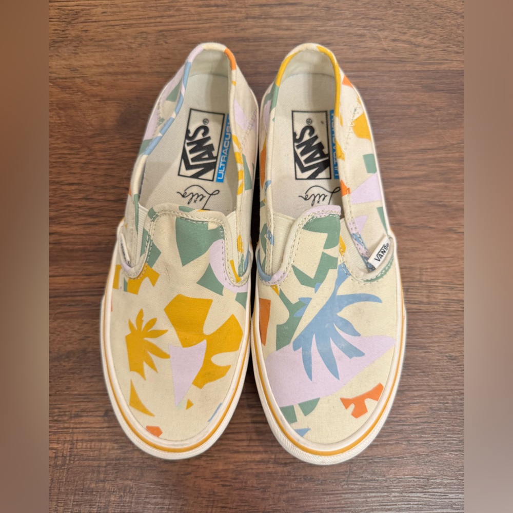 Leila Slip On Vans